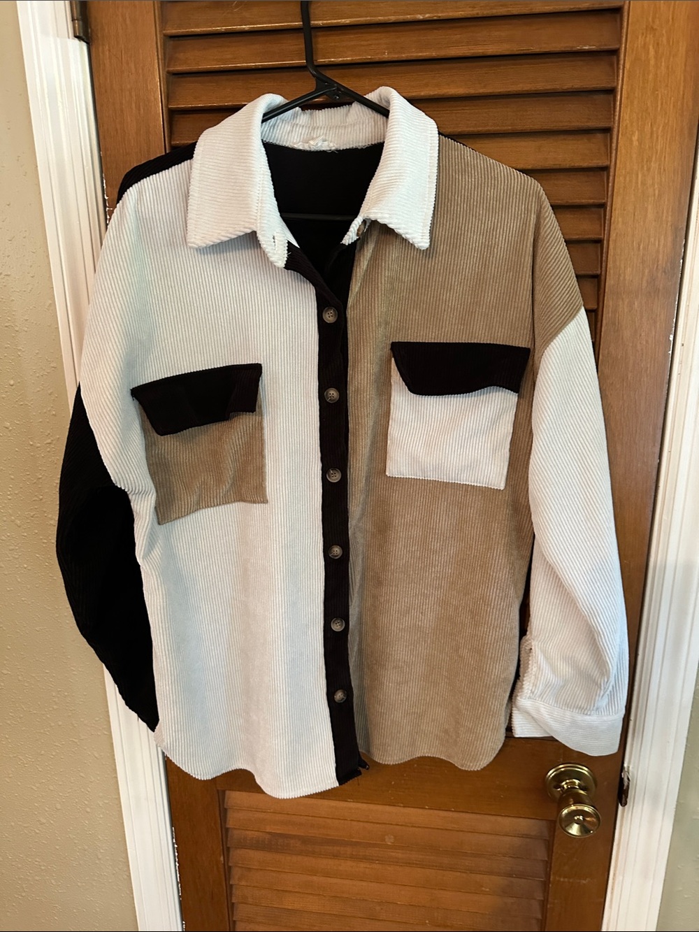Blu Pepper Colorblock Corduroy Button-Up Shirt/jacket